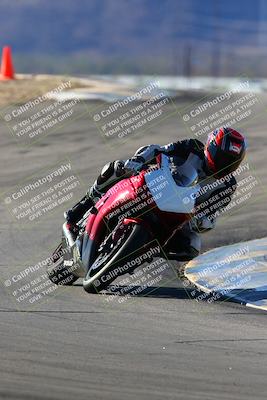 media/Jan-09-2022-SoCal Trackdays (Sun) [[2b1fec8404]]/Turns 9 and 8 (920am)/